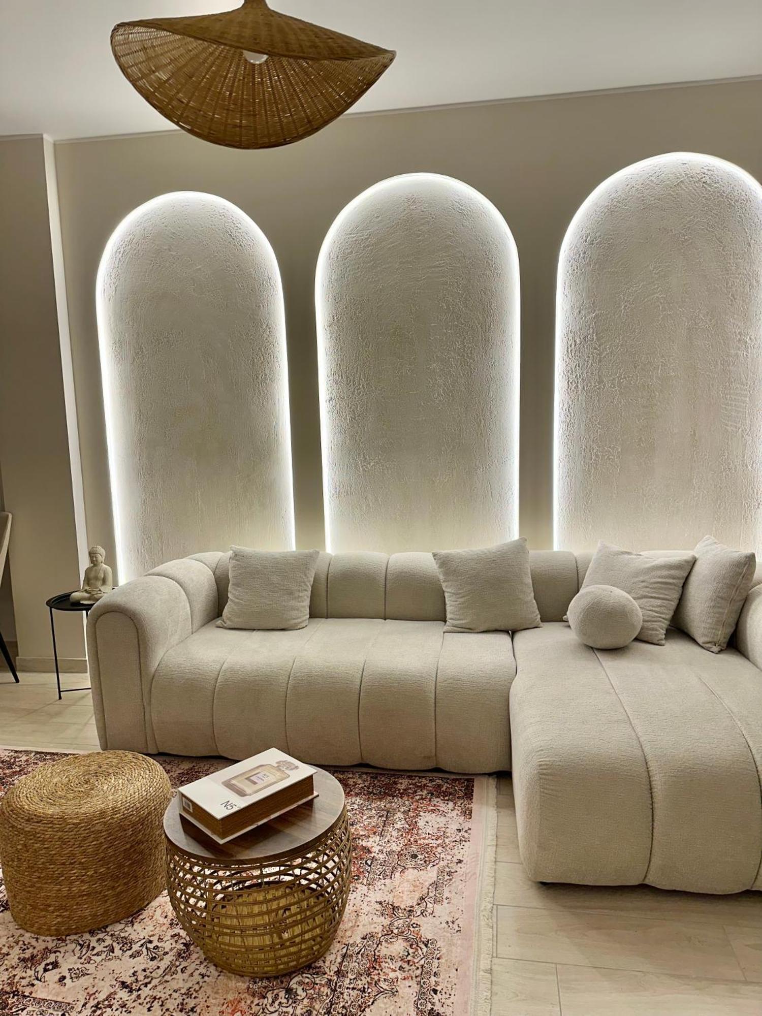 Lungomare Luxury Sea View Apartaments Влёра Экстерьер фото