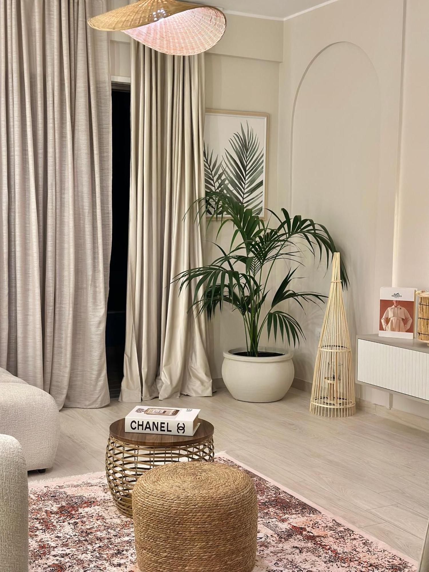 Lungomare Luxury Sea View Apartaments Влёра Экстерьер фото