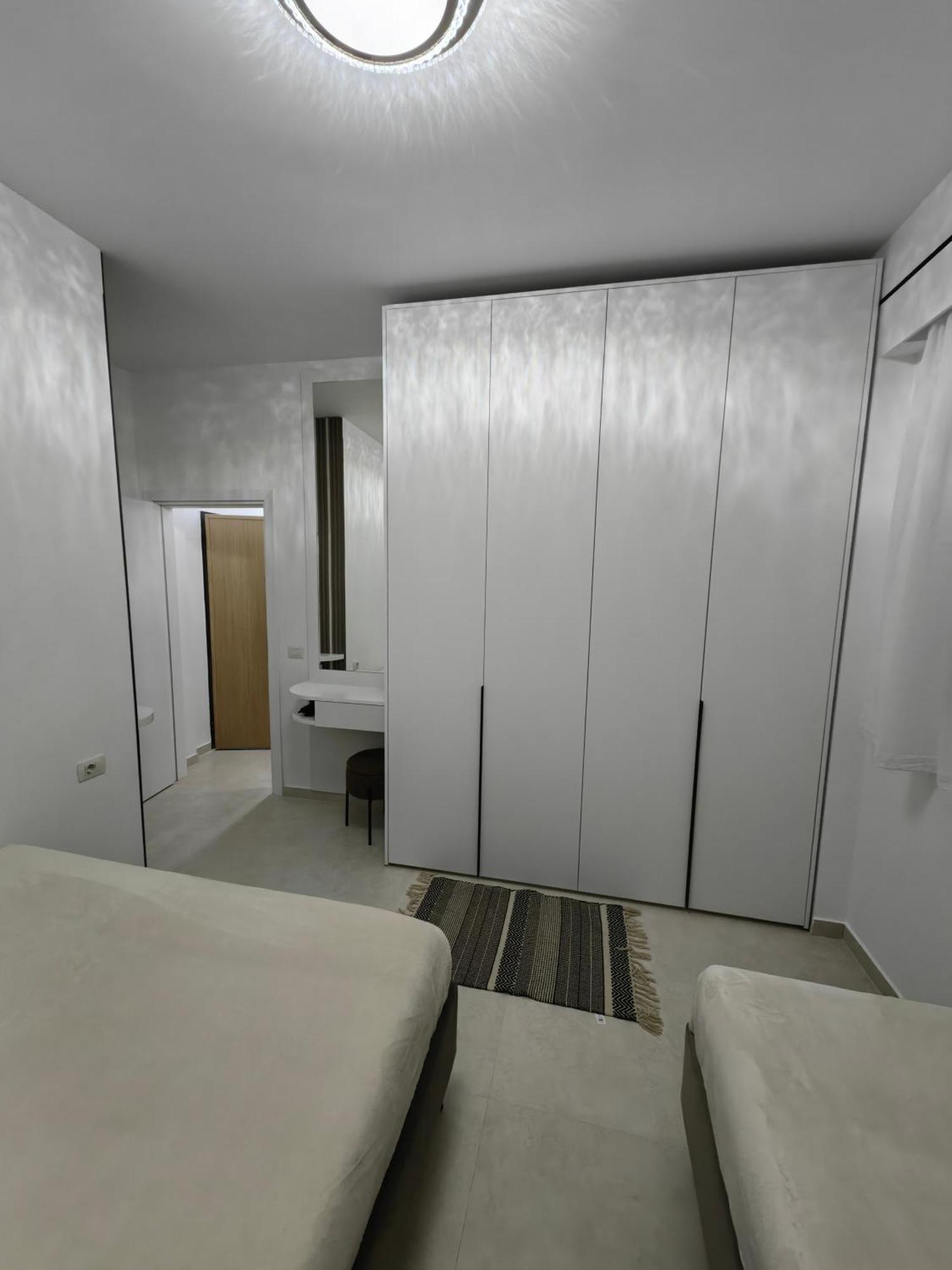 Lungomare Luxury Sea View Apartaments Влёра Номер фото