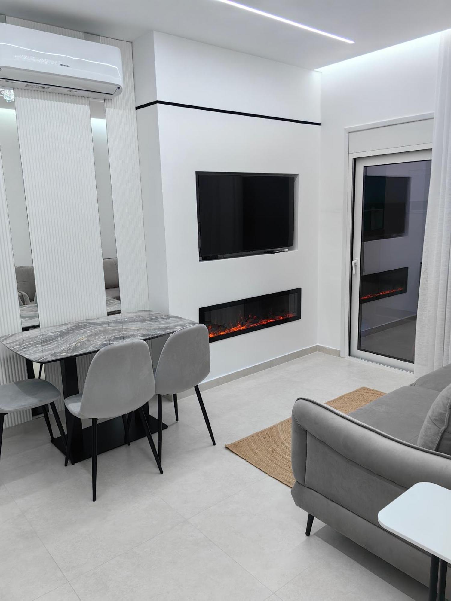 Lungomare Luxury Sea View Apartaments Влёра Номер фото