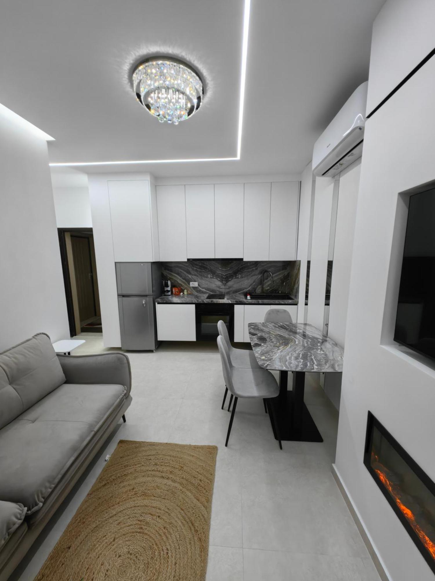 Lungomare Luxury Sea View Apartaments Влёра Номер фото